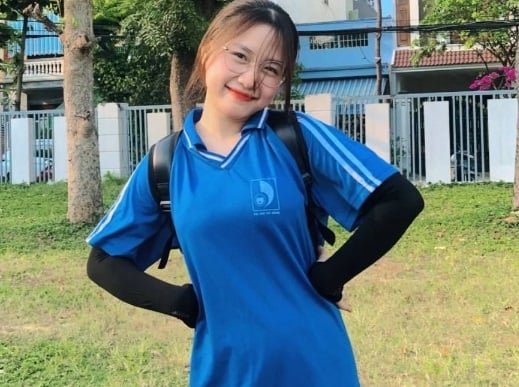 Dương Thị Minh tung clip sex nóng bỏng